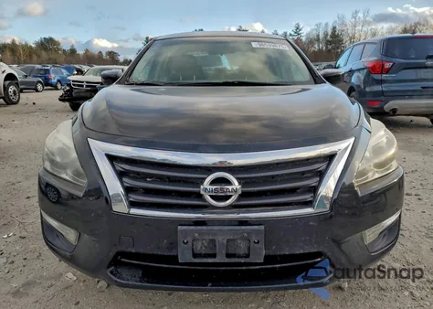 2015 Nissan Altima 2.5 z USA, uszkodzony, nr VIN 1N4AL3AP0FC202407